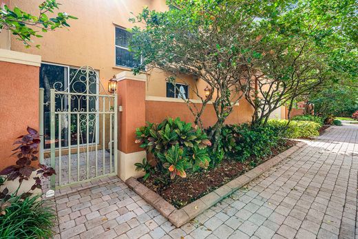 Apartment in Dania Beach, Broward County