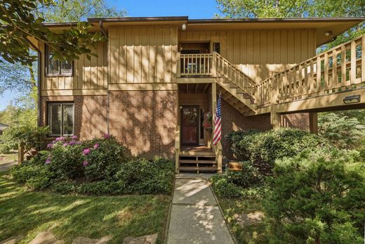 Casa en Hendersonville, Henderson County