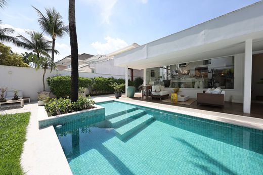 Detached House in Rio de Janeiro