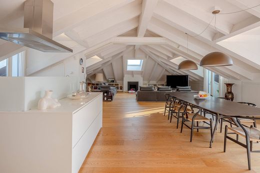 Apartment in Milan, Lombardy