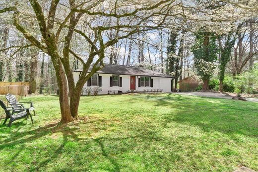 Detached House in Austell, Cobb County