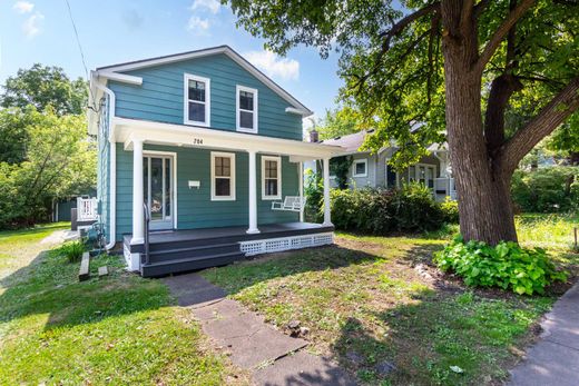 Einfamilienhaus in Ann Arbor, Washtenaw County