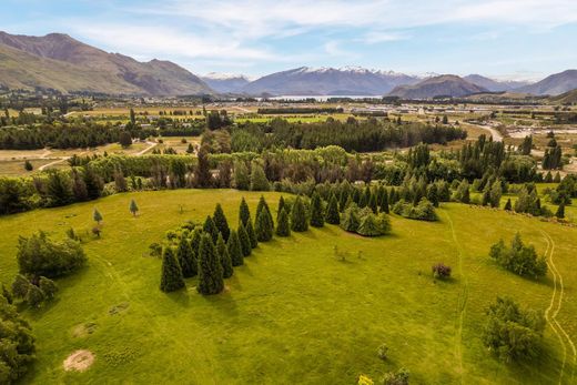 Arsa Wanaka, Queenstown-Lakes District