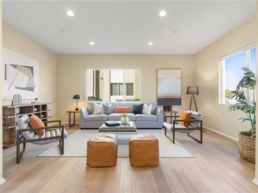 Квартира, Hawthorne, Los Angeles County