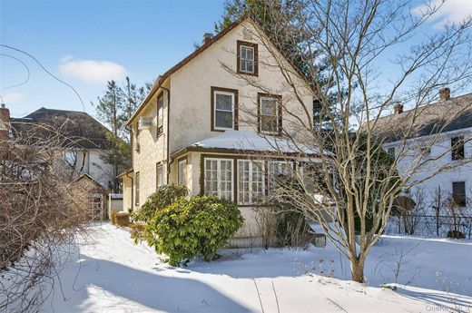 Detached House in Great Neck, Nassau County