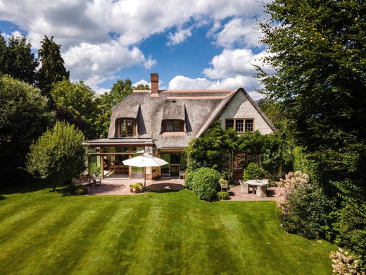 Detached House in Sint-Martens-Latem, East Flanders Province