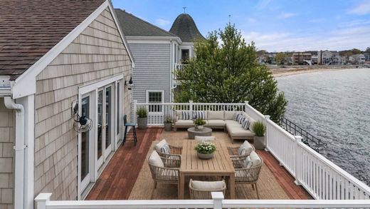 Detached House in Quincy, Norfolk County