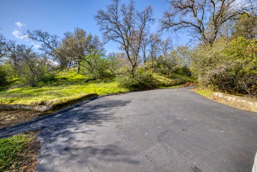 Участок, Newcastle, Placer County