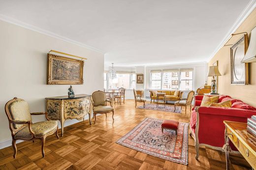 Luxury home in New York