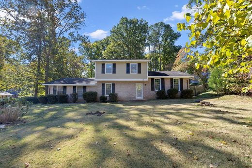 Casa Independente - Cary, Wake County