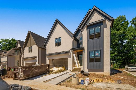 Detached House in Brentwood, Williamson County