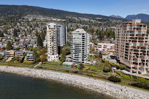 Apartment in West Vancouver, Metro Vancouver Regional District
