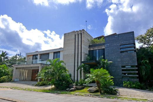 Maison individuelle à Playa del Carmen, Solidaridad