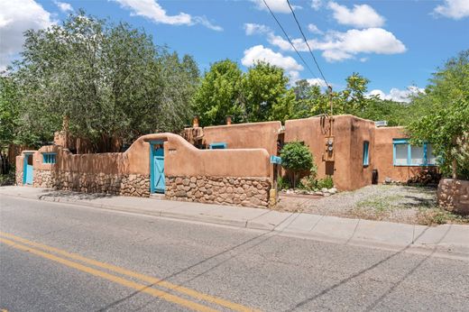 Santa Fe, Santa Fe Countyの一戸建て住宅