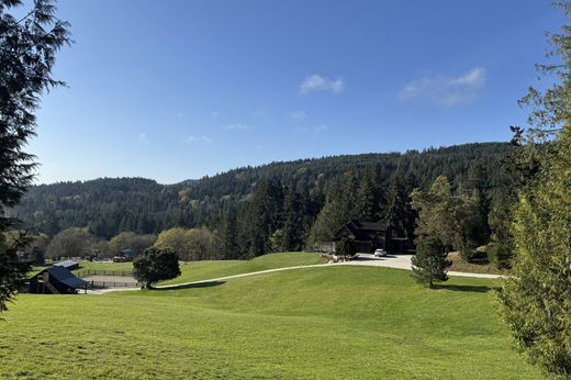 Vrijstaand huis in Salt Spring Island, Capital Regional District