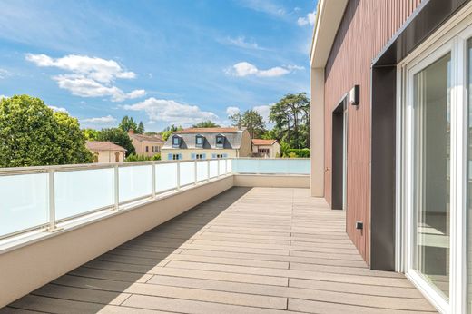 Appartamento a Champagne-au-Mont-d'Or, Rhône