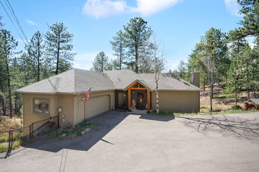 Detached House in Evergreen, Jefferson County