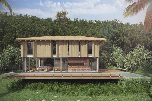 Detached House in Trancoso, Porto Seguro