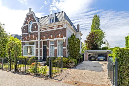 Dom jednorodzinny w Rotterdam, Holandia Południowa