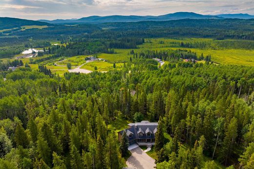 بيت مستقل ﻓﻲ Bragg Creek, Alberta