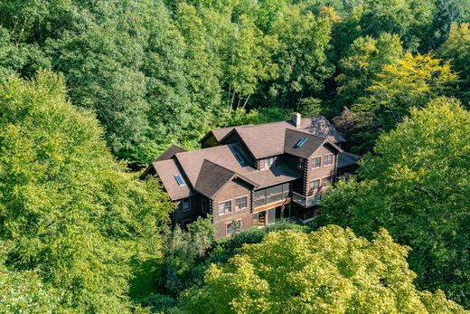 Luxus-Haus in New Milford, Litchfield County