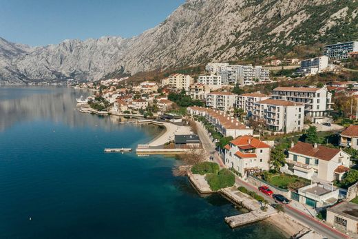 Casa Geminada - Kotor