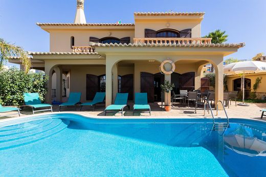 Vrijstaand huis in Albufeira e Olhos de Água, Albufeira
