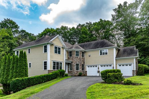 Частный Дом, Brookfield, Fairfield County