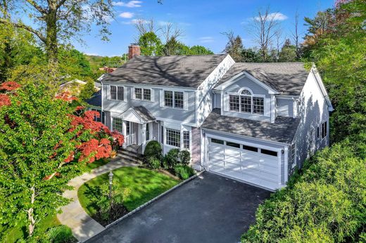 Detached House in Scarsdale, Westchester County