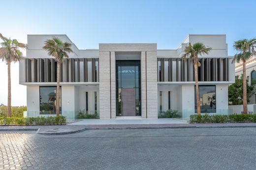 Villa in Dubai