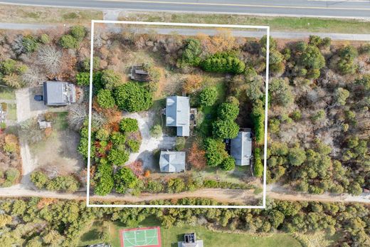 Detached House in Nantucket, Nantucket County