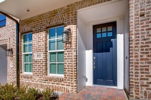 Townhouse in Dallas, Dallas County