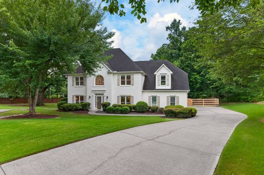 Detached House in Alpharetta, Fulton County