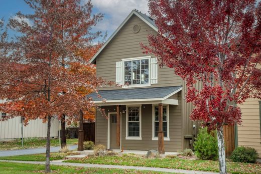 منزل ﻓﻲ Bend, Deschutes County