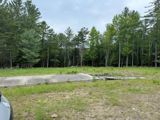 Land in Long Lake, Hamilton County