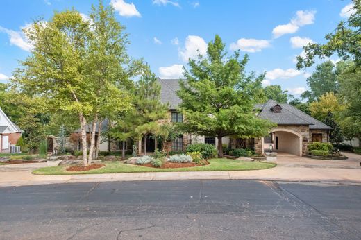 Luxe woning in Edmond, Oklahoma County