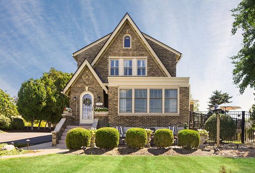 Detached House in Glenshaw, Allegheny County