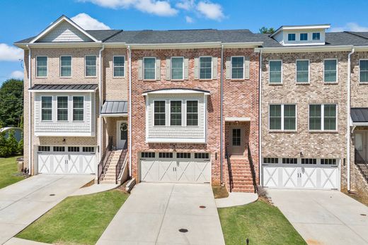 Townhouse - Cumming, Forsyth County