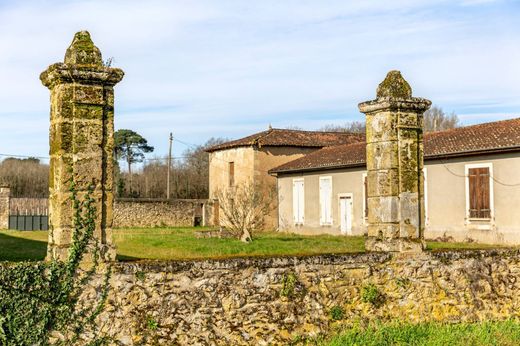 Bordeaux, Girondeのカントリー風またはファームハウス