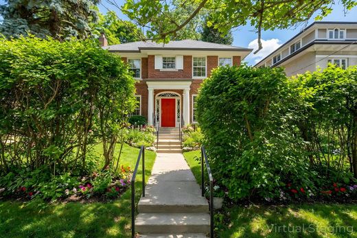 Detached House in Toronto, Ontario