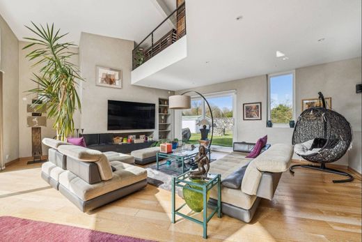 Detached House in Conches, Geneva