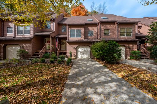 Apartment / Etagenwohnung in Atlantic Highlands, Monmouth County