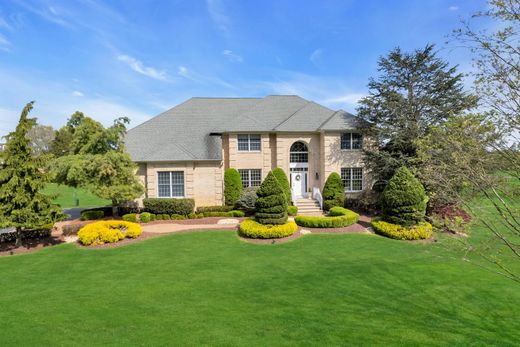 Vrijstaand huis in Colts Neck, Monmouth County