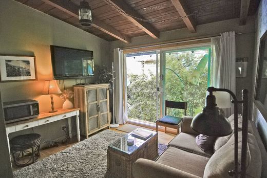 Detached House in Manhattan Beach, Los Angeles County