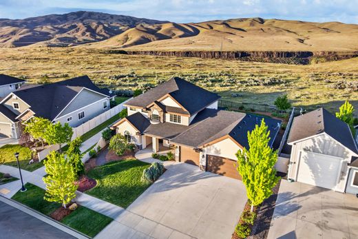 Detached House in Boise, Ada County