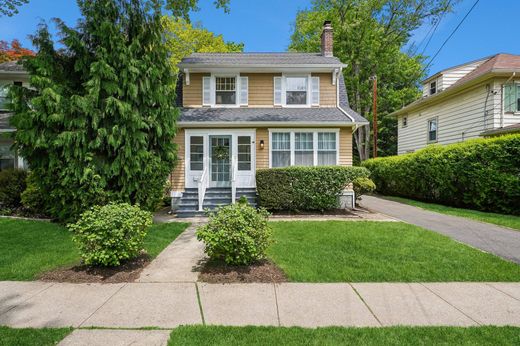 Luxury home in Glen Ridge, Essex County