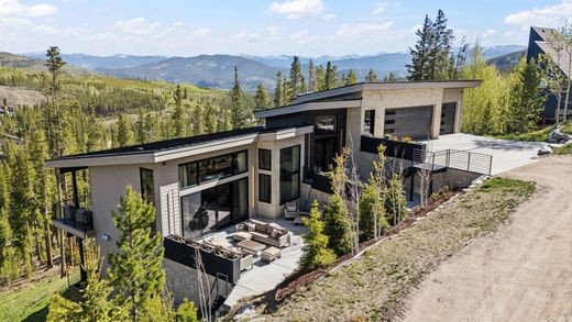 Luxury home in Breckenridge, Summit County