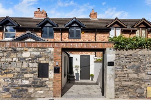 Detached House in Dublin, Dublin City
