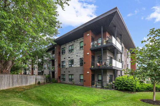 Apartment in St. Catharines, Regional Municipality of Niagara