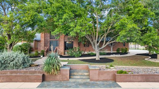 بيت مستقل ﻓﻲ Castle Hills, Bexar County